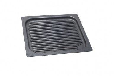 Platňa Risoli gril GN2/3-20 23,5x53 cm, v:2 cm teflón, mat:hliníková zliatina hrúbka 7 mm