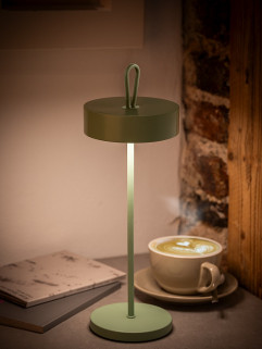 Lampa stolová CLEO, Ø 12 cm, výška: 30,5 cm, nabíjacia stanica, USB nabíjací kábal, dialkové ovládanie s batériou, kov, farba zelená
