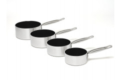 Kastról s rúčkou CROSCAT indukcia 3-vrstv.tefl. 14 x 6,8 cm/ 0,95 l, QuanTanium, hrúbka mat. 3 mm, hliník
